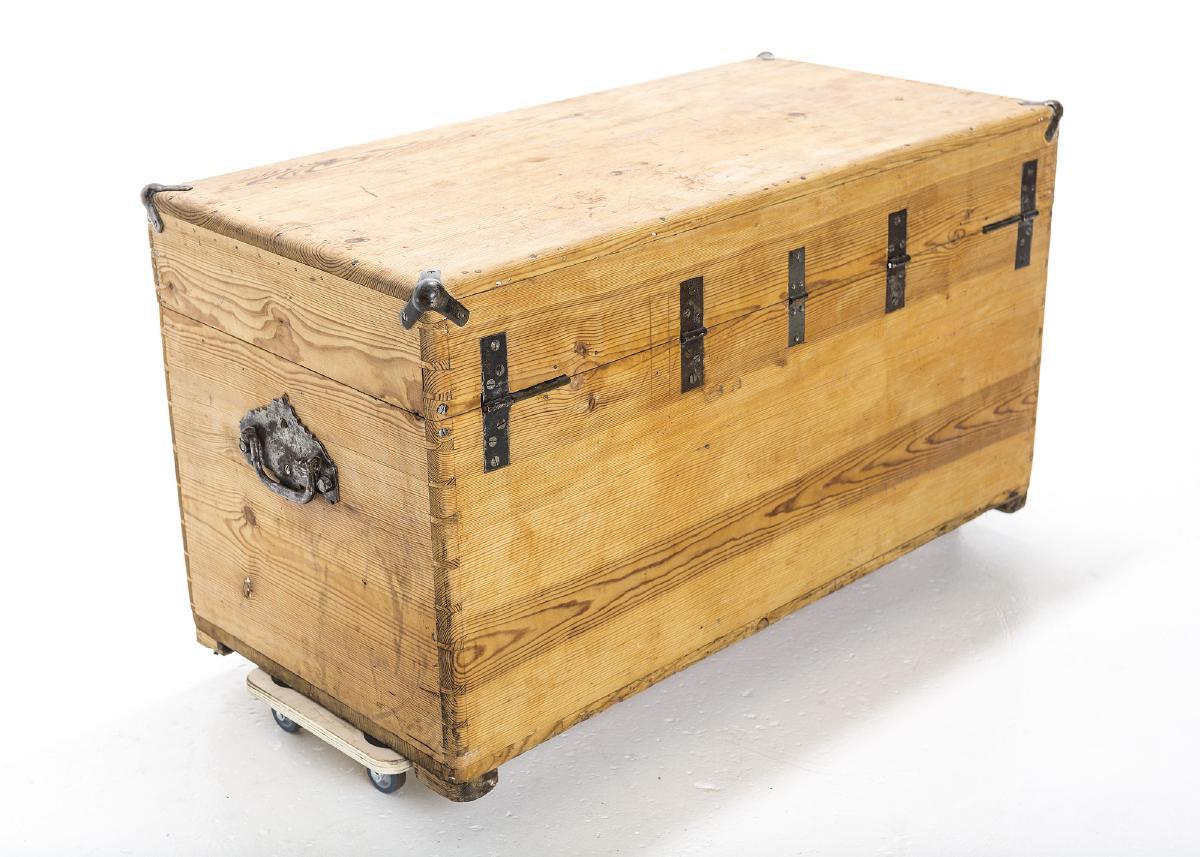 Swedish Pine Marriage Trunk with Gorgeous Wood Graining, Dovetail Details & Original Hardware, ca. 19th Century