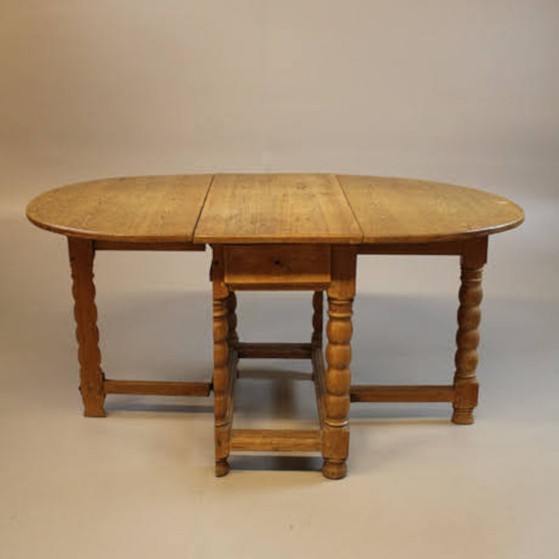 Early 1900s Pine Gateleg Table, with Turned legs and Drawers